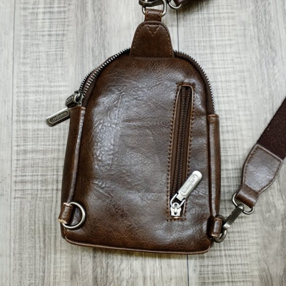 Wrangler Vegan Leather Crossbody Bag Small Sling Bag for Women - Picture 5 of 10